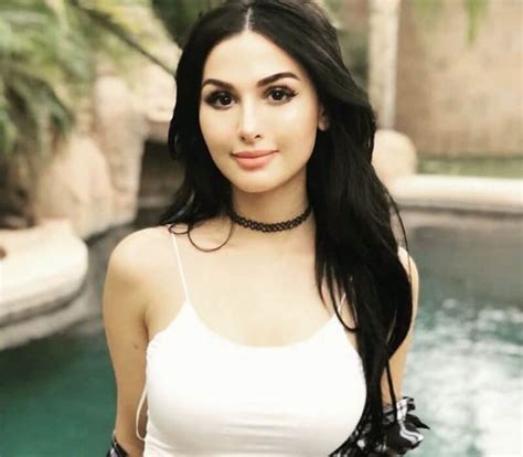 instagram:hkuotybrwu4= sssniperwolf|SSSniperWolf